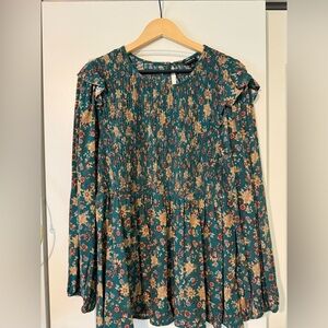 NEVER WORN! XL blouse from Torrid.